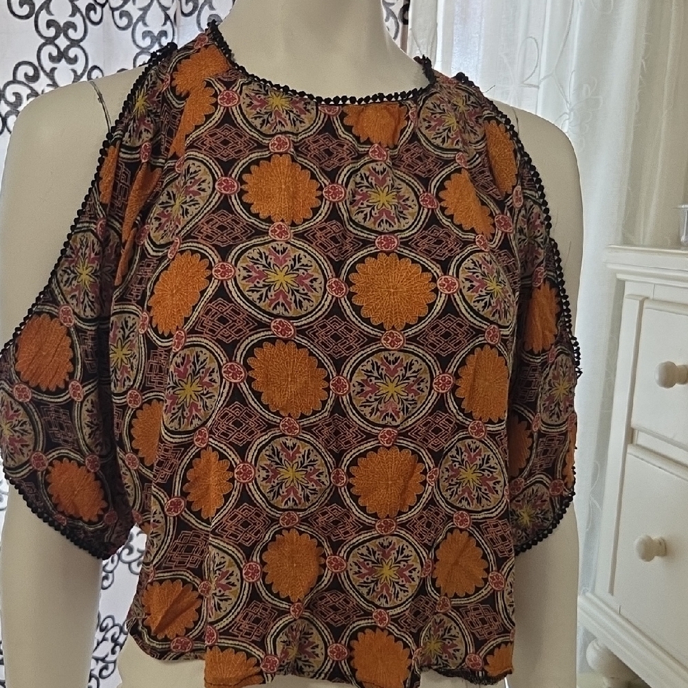 Elodie Orange and Black Patterned Blouse Medium Sz [1149]